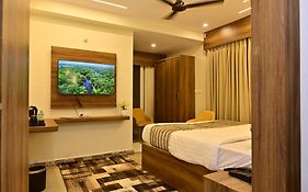 Hotel Noble Nook, 100 Ft Road, Indiranagar